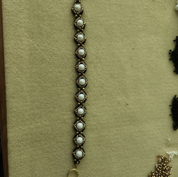 Handmade jewelry - Picture 5 of 5